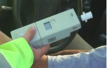 Bărbat condus la spital pentru …