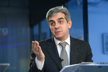 Nicolăescu: Pacienţii cu afecţiuni complexe vor primi consultaţii multidisciplinare în ambulator