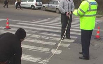 Femeie accidentată grav pe trecerea …