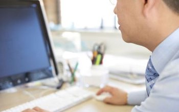 Zeci de mii de utilizatori …