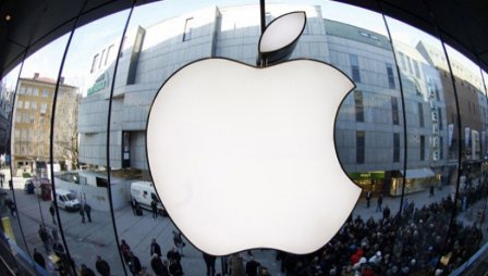 Apple va lansa două modele de iPhone în 2014