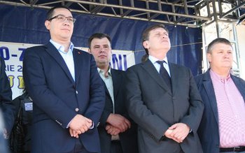 Victor Ponta: „Domnul Antonescu mi-a …