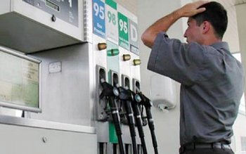 Patronii mici şi mijlocii atacă …