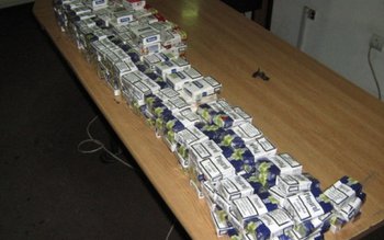 Ţigări de contrabandă trecute peste …