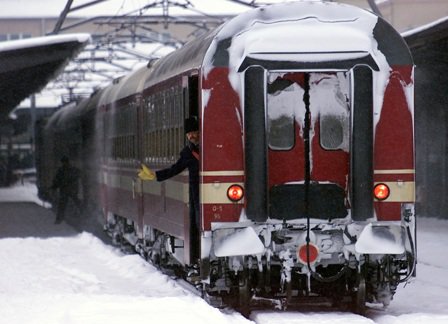 Comunicat CFR: Trenurile circulă pe toate rutele feroviare