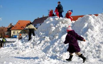 Două școli vor fi închise …