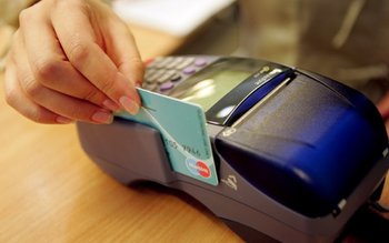 Comisioanele la cumpărăturile cu cardul …