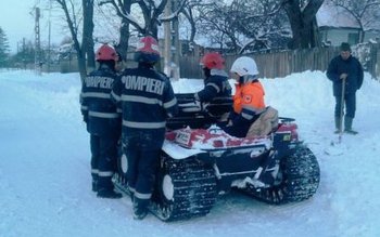 Bolnav adus cu ATV-ul pe …