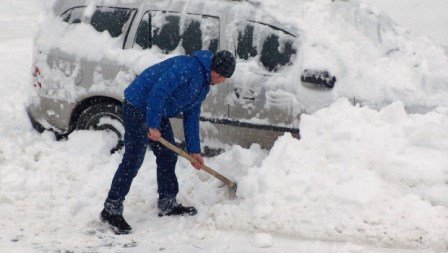 Zona de Nord a județului afectată de viscol. Vezi unde se circulă cu dificultate!