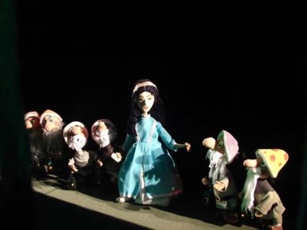 „Albă ca Zăpada și cei 7 pitici”, duminică, la Teatrul Vasilache
