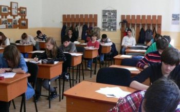 Vezi subiectele la prima probă …