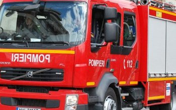 Autoturism de lux, mistuit de …