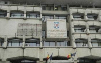 Trei miniştri – secretari de …