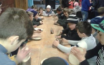 Ibănești: Parteneriat educaţional Biserică – …