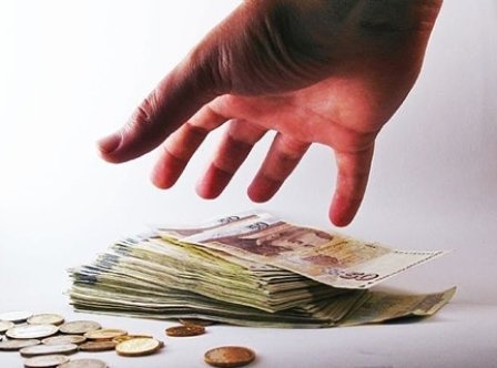 Salarii de la 1.500 de euro pentru români cu studii medii în Europa. Vezi dacă te califici!