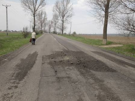 Trei drumuri din județ vor fi reabilitate. vezi care!