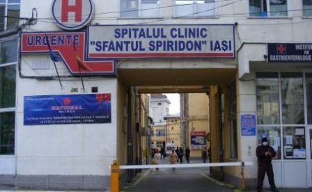 Un student din Botoşani a fost muşcat cu sălbăticie de un alt tânăr, la Iaşi