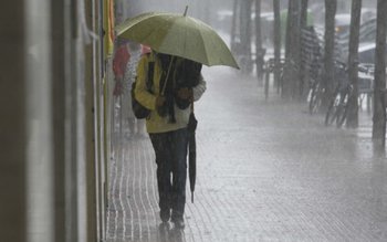 De astăzi, ne luăm umbrelele! …