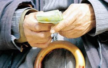 Mii de pensionari din județul …