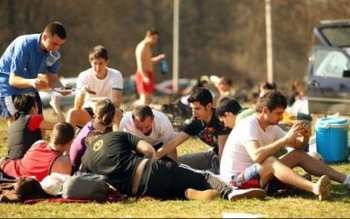 Ponta le dă liber bugetarilor …