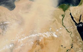 Precipitaţii cu praf saharian s-ar …