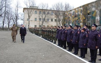 Botoşăneni invitaţi de prefect să …