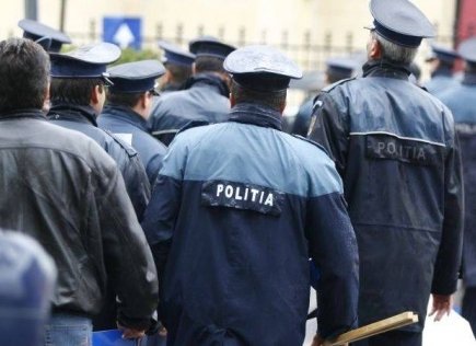 Acțiune de amploare a poliţiştilor specializaţi în investigarea fraudelor în Piaţa Centrală din Botoșani  