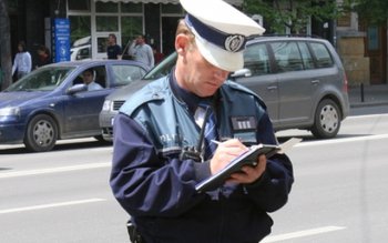 Evenimente rutiere, cercetate de poliţiştii …
