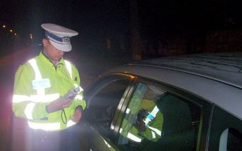 Depistat în trafic la volan …