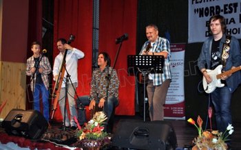 Vezi laureaţii Festivalului Naţional de …