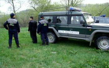 Un alt tânăr contrabandist care …