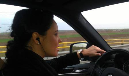 Aşa e în România! Poliţia i-a suspendat permisul, dar Andreea Marin încă șofează!