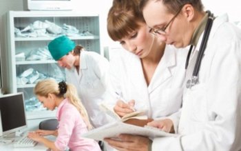 AJOFM Botoșani: Aproape 400 de …