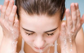 Cum să te speli corect …