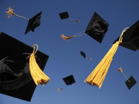Ministrul Educaţiei: România ar trebui să îşi dubleze numărul de absolvenţi de studii superioare