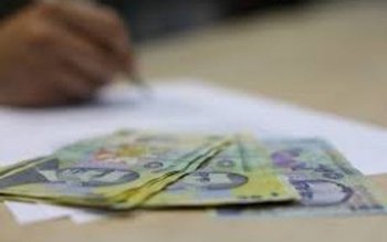 Elev exmatriculat după ce a …