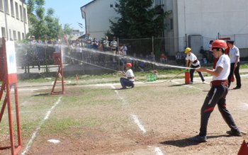 Vezi când se desfășoară etapa …