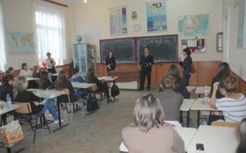 „Ora” de criminalistică ținută de …