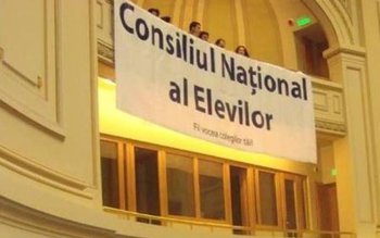 Statutul Elevului a mai trecut …