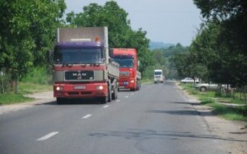 Prefectul cere restricţii de viteză …