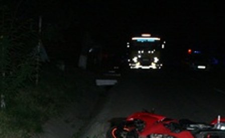 Minoră ajunsă la un spital din Iași după ce a fost rănită grav într-un accident: o motocicletă s-a ciocnit cu un BMW