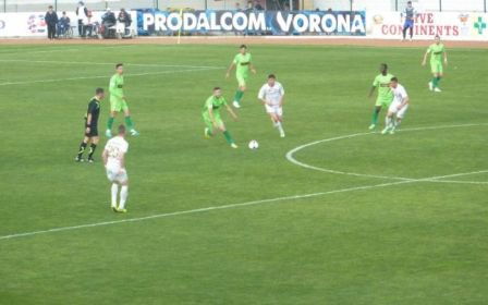 FC Botoşani se întăreşte înainte de un nou sezon în liga I. Batin şi Homei au semnat cu gruparea botoşăneană