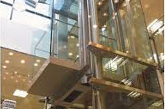 Panică la Uvertura Mall. Mai …