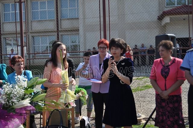 Senatorul Doina Federovici prezentă la închiderea anului școlar la Dorohoi - FOTO