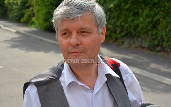 Profesor ieșean acuzat de luare …