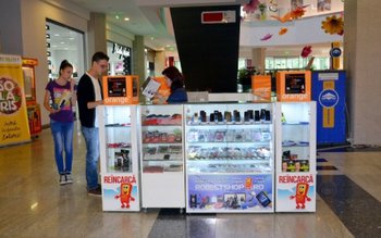 Un nou magazin la Uvertura …