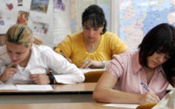 Vezi câți candidați din județul …