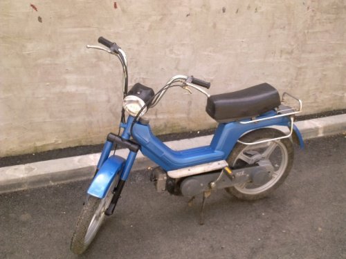 Moped Piaggio furat din Italia depistat de poliţiştii de frontieră dărăbăneni