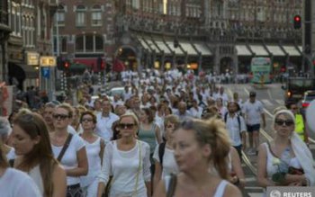 Marș alb la Amsterdam pentru …