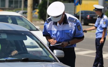 Tânăr depistat în trafic fără …